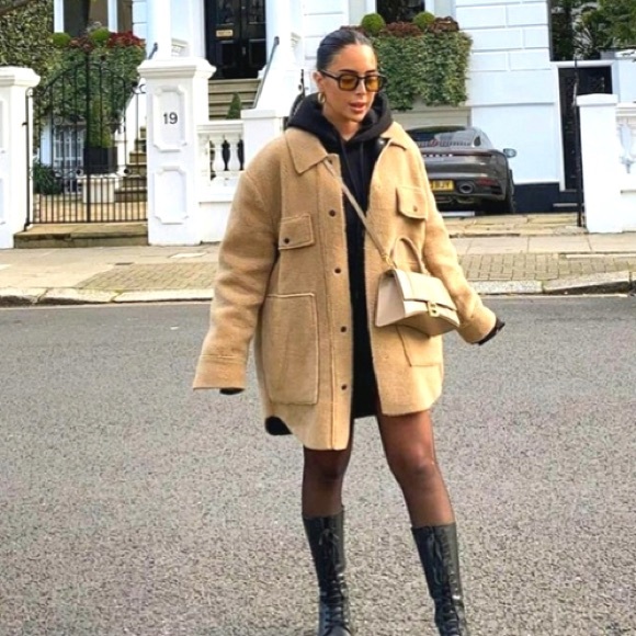 Zara Jackets & Blazers - Zara tan Sherpa oversized shirt jacket - large